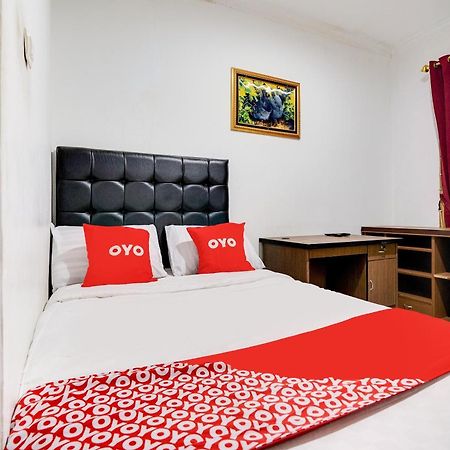 Oyo Life 91994 Sawerigading Jatinangor Syariah Hotel Sayang Eksteriør billede
