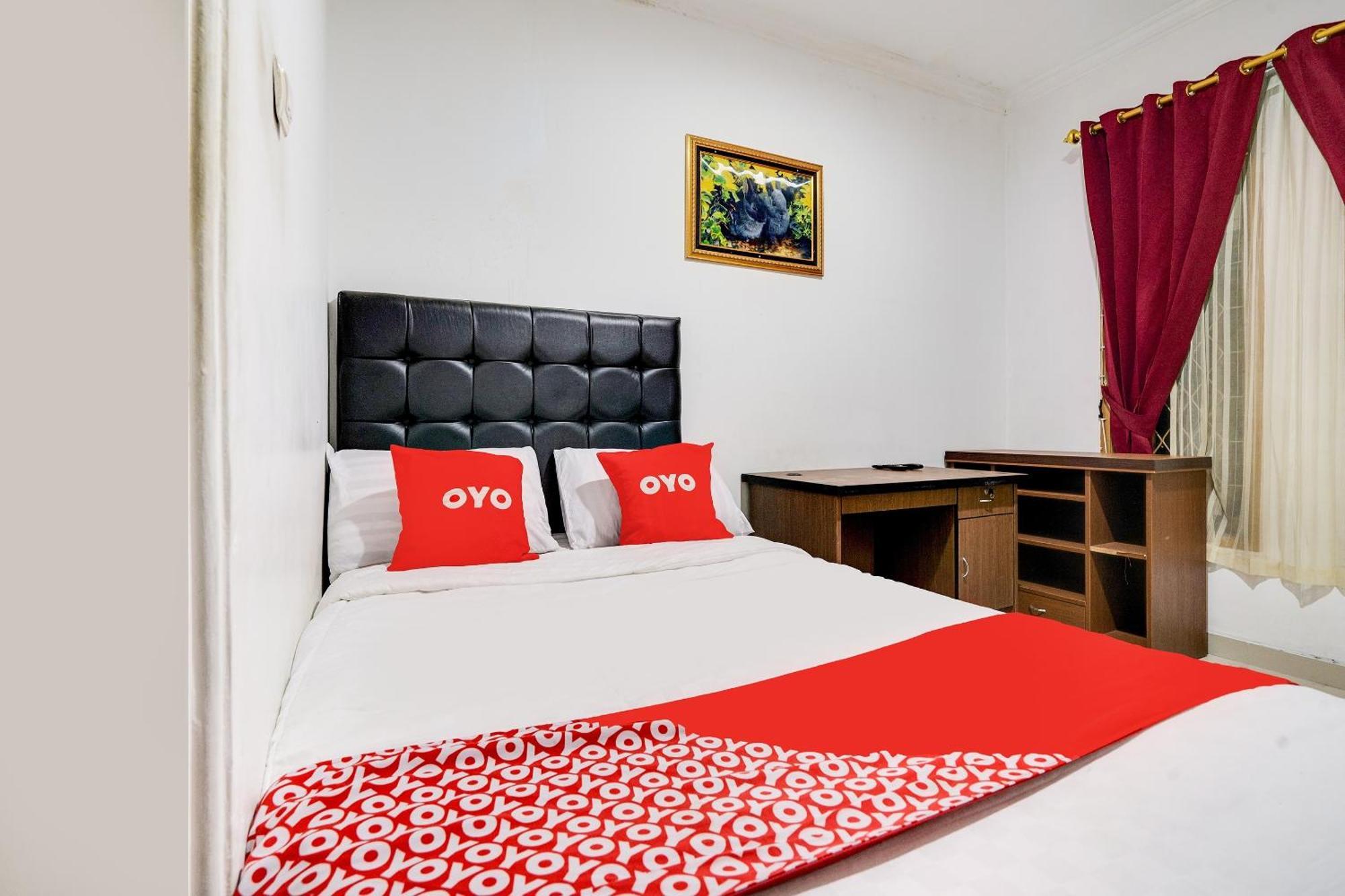 Oyo Life 91994 Sawerigading Jatinangor Syariah Hotel Sayang Eksteriør billede