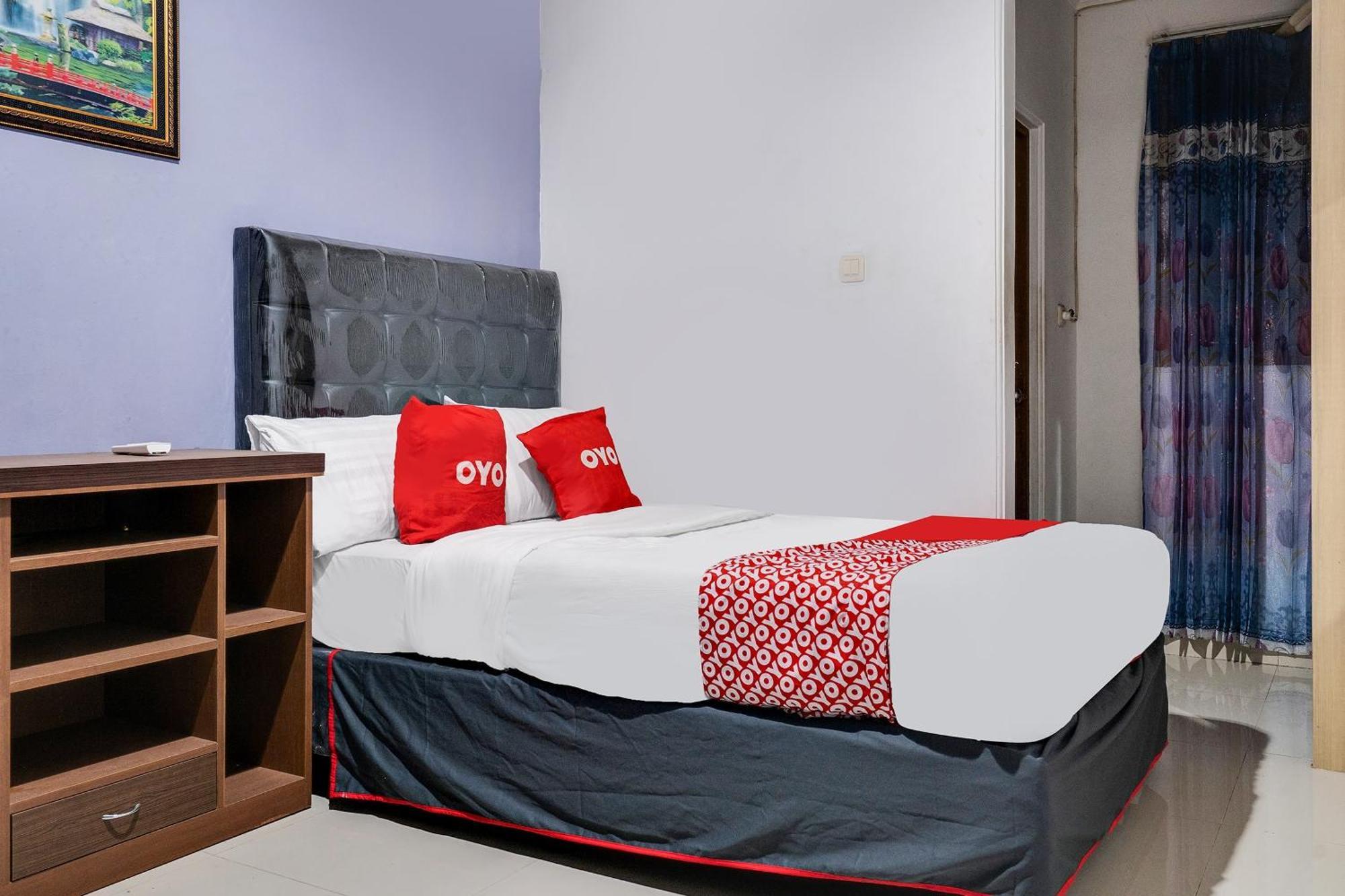 Oyo Life 91994 Sawerigading Jatinangor Syariah Hotel Sayang Eksteriør billede